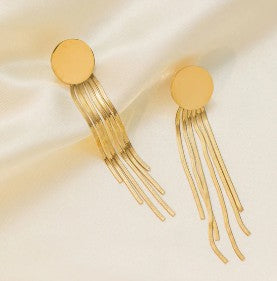 Glamorous Gold Tassel Earrings