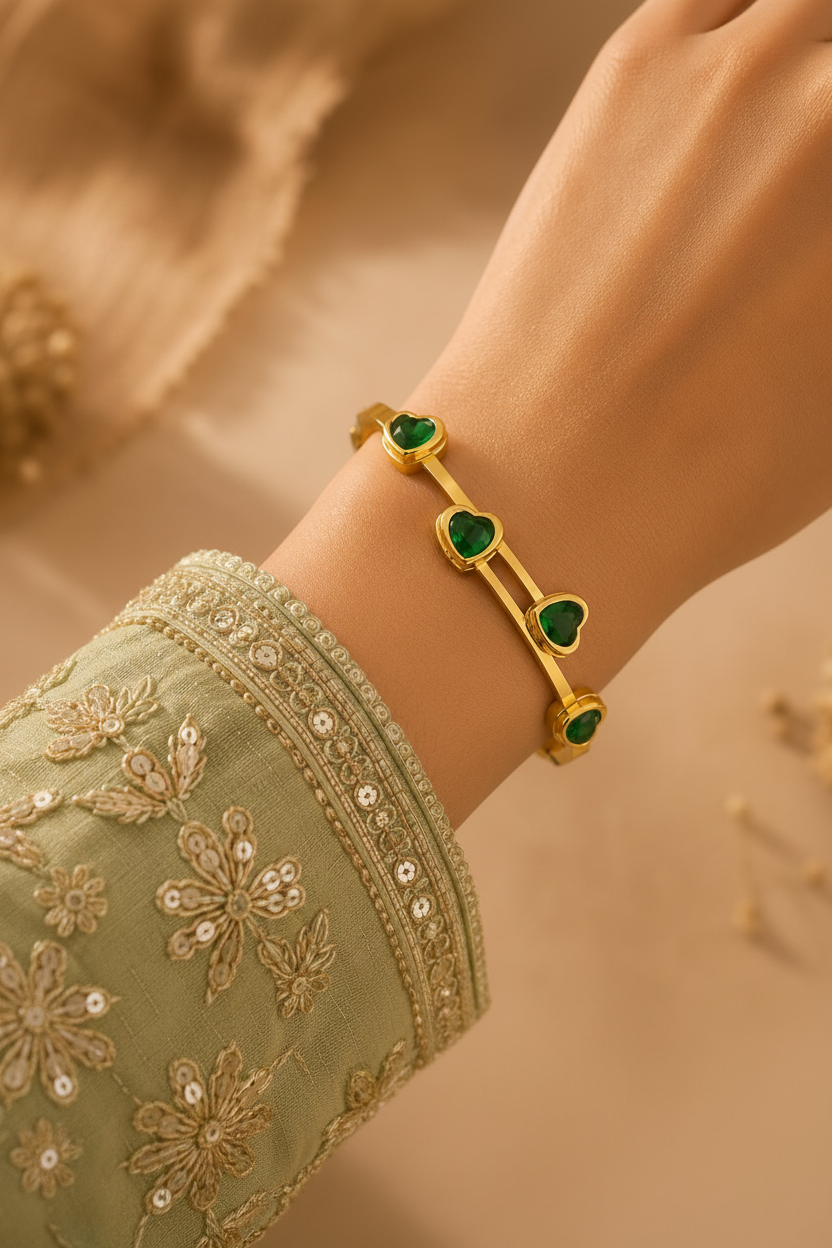 Emerald Heart Kada Bracelet
