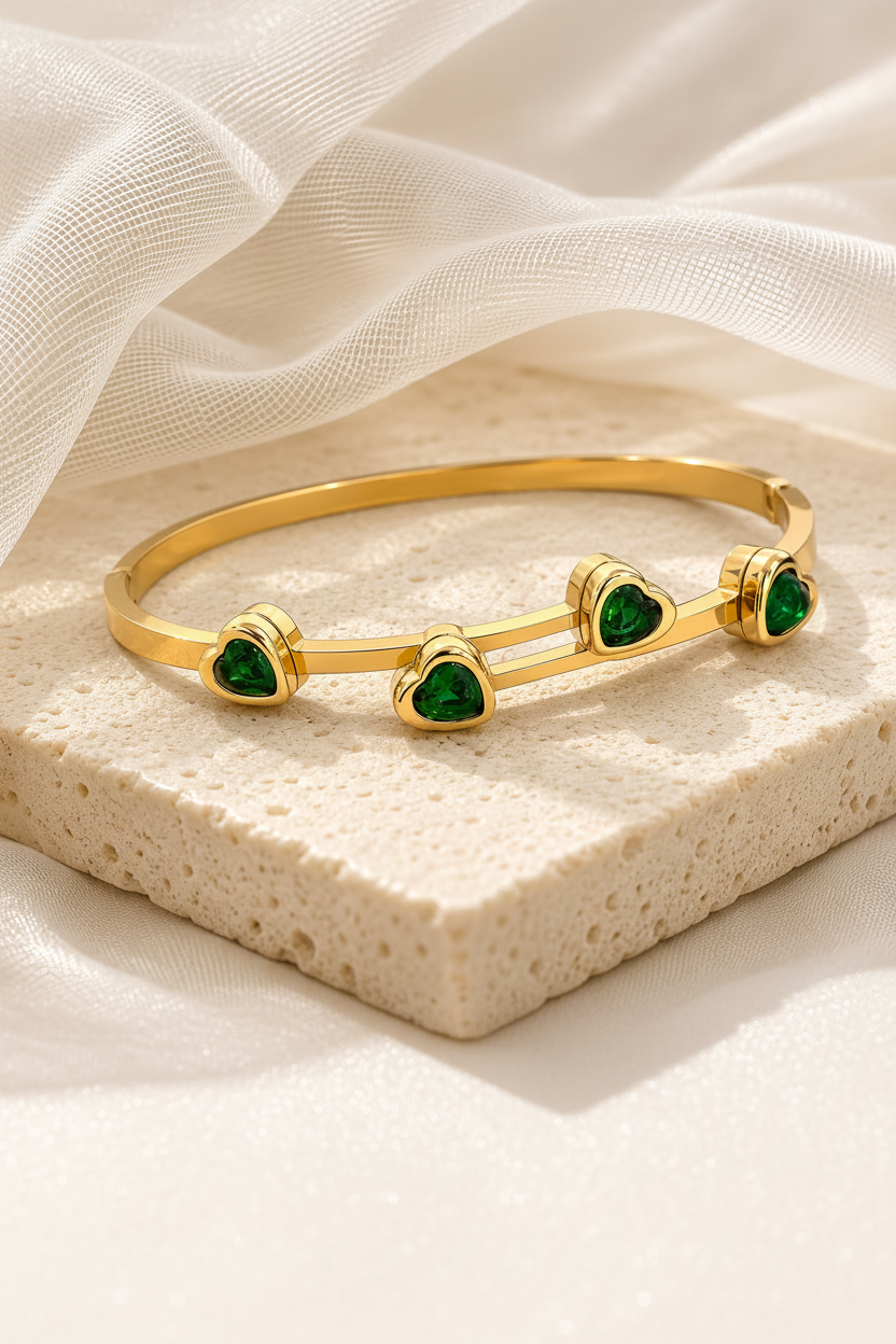 Emerald Heart Kada Bracelet