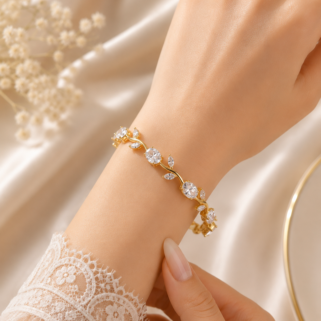 Ivory Tuplip Bracelet