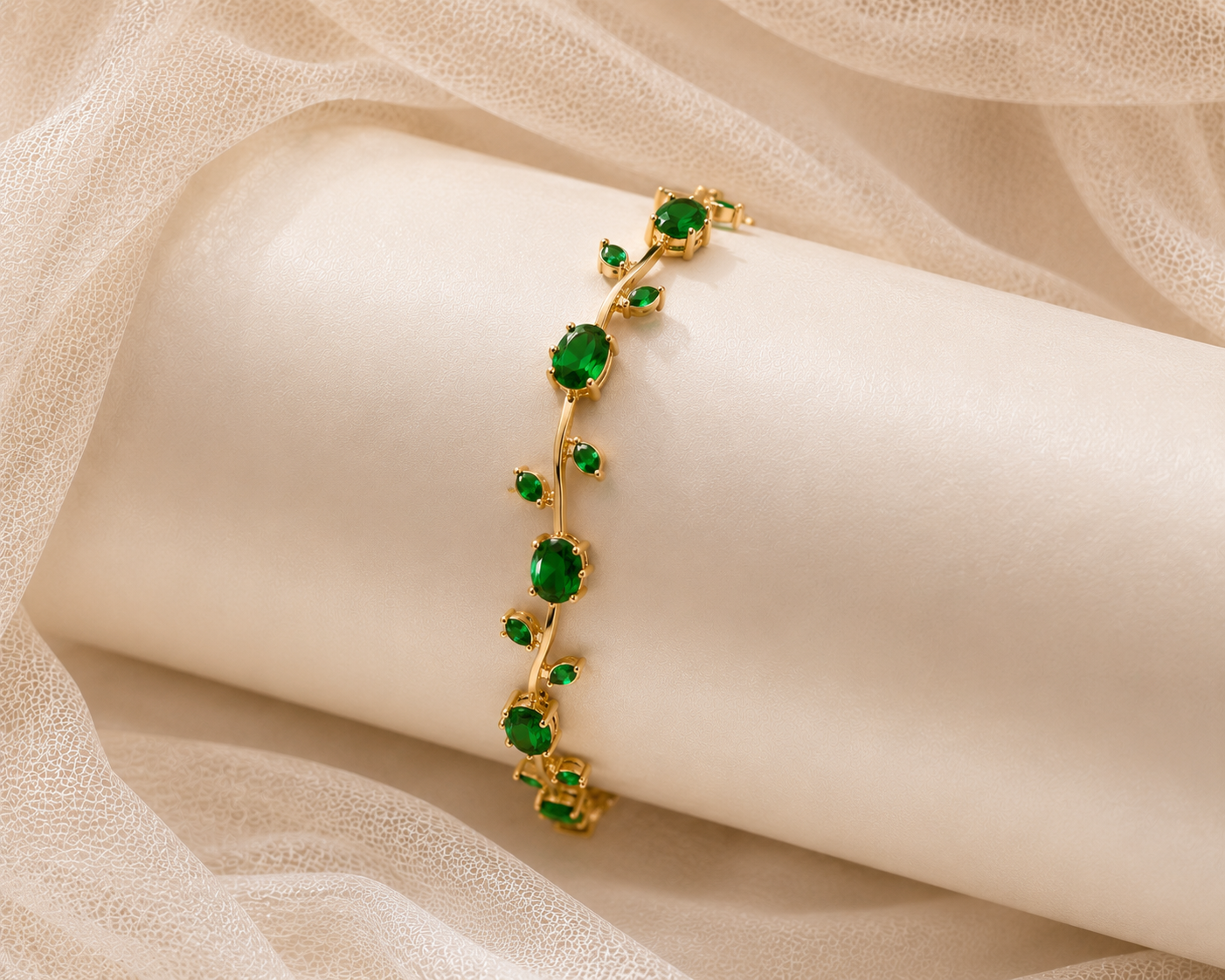 Emerald Tulip Bracelet