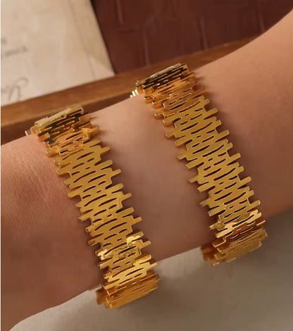 Stainless Steel Gold Plated Geometric Irregular Striped Broad Bracelet