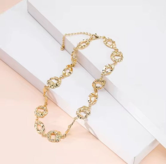 Stainless Steel Chunky Textured Interlocking Link Gold-Tone Statement Necklace