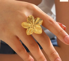 Floral Adjustable Ring