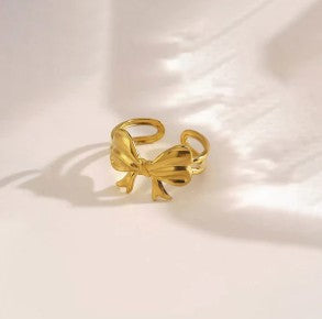 Bow Themed Adjustable Ring