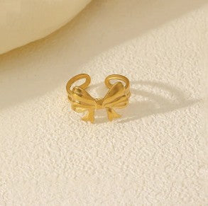 Bow Themed Adjustable Ring
