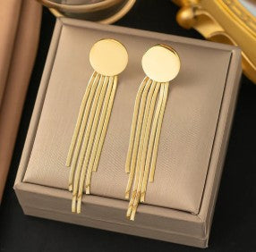 Glamorous Gold Tassel Earrings