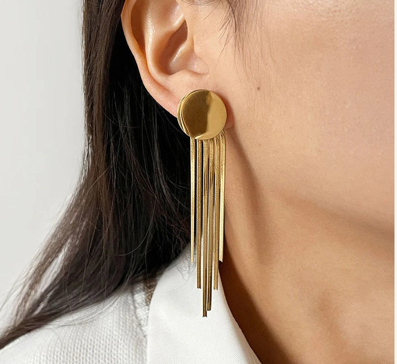 Glamorous Gold Tassel Earrings