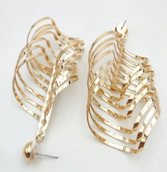 Irregular Twisted Long Drop Statement Earrings